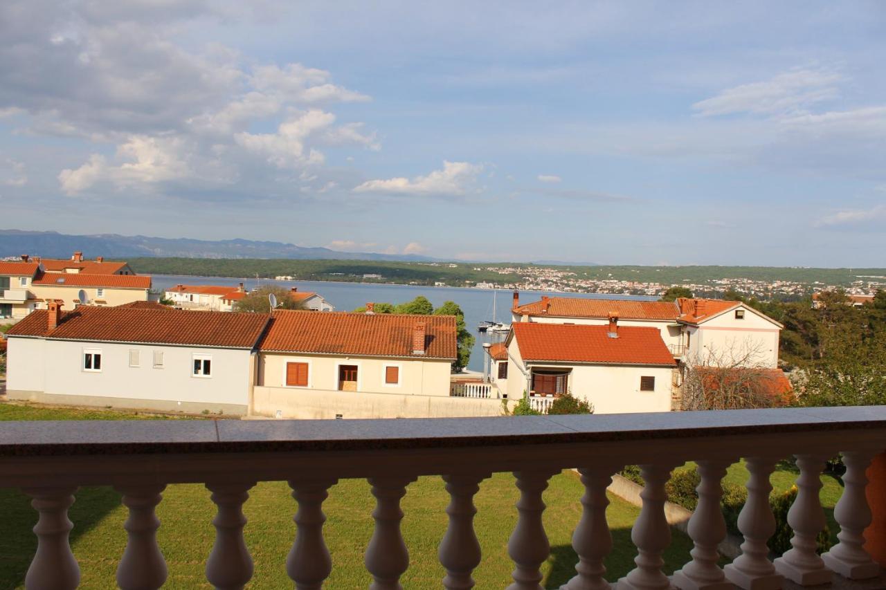 Apartmani Mladenka Malinska Esterno foto
